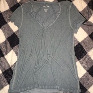 American Eagle Green top